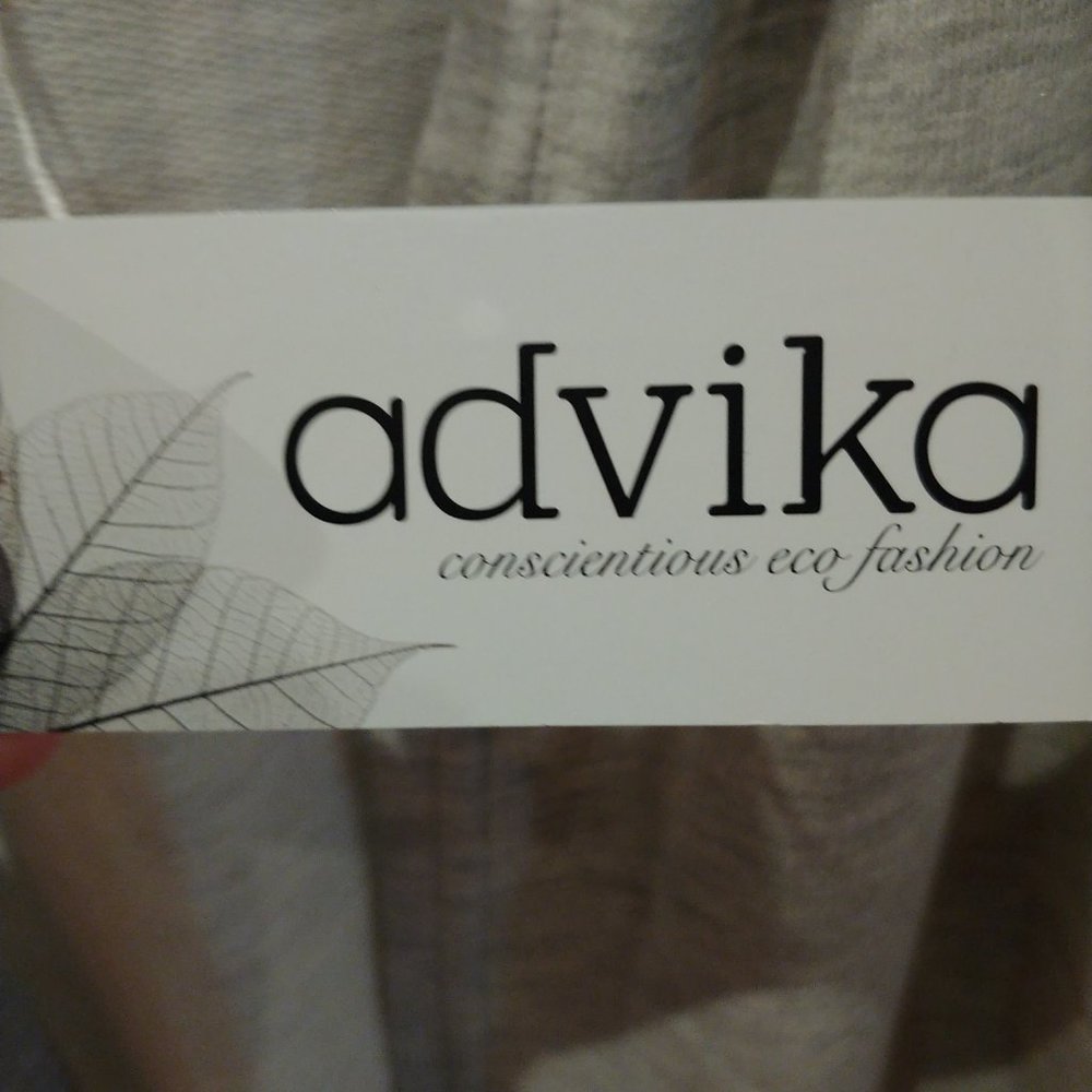 Advika slouchy short grey shirt - Picture 5 of 7